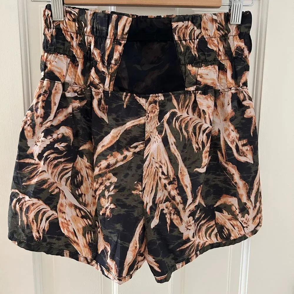 FP‎ Movement The Way Home Tropical Print Athletic Shorts - Picture 3 of 5